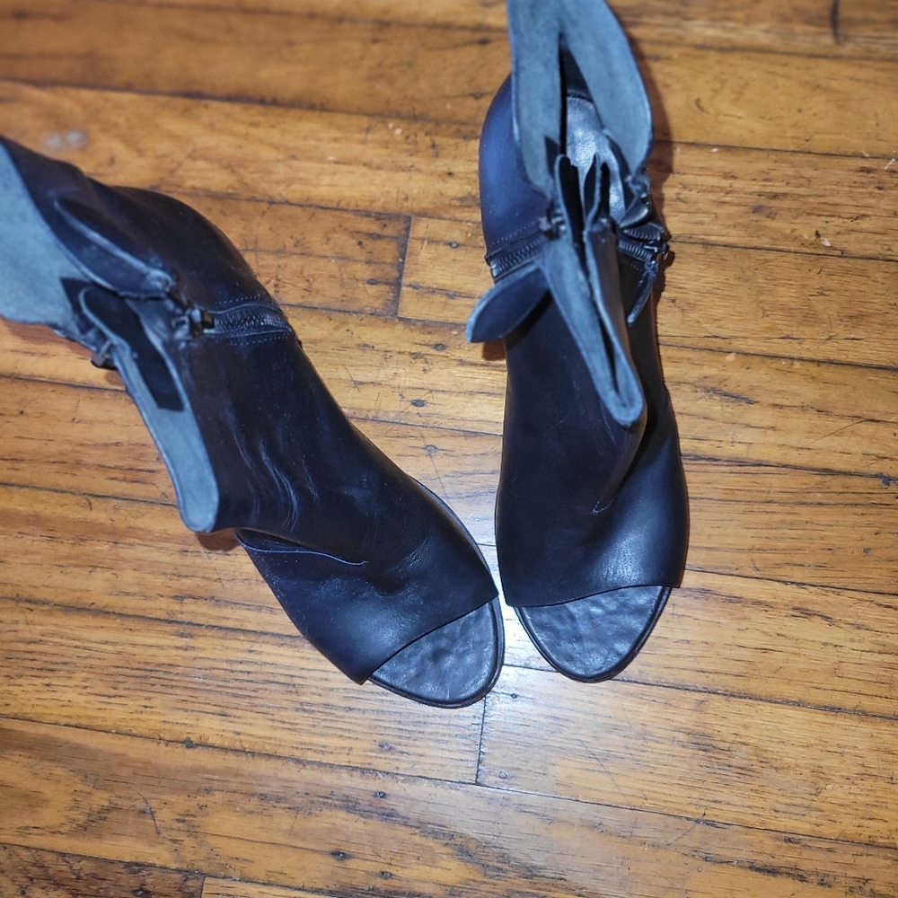 Rag And Bone And Vibram Leather Boot - image 7